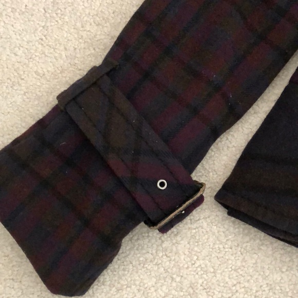 BCBG MaxAzria Stylish Plaid Coat - Size M - Picture 13 of 13